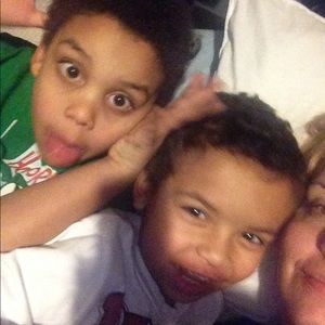 Meet your Posher, Crystal